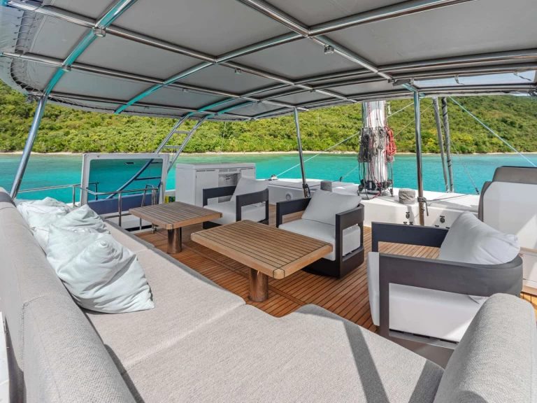 Yacht charter British Virgin Islands (BVI) - Sunreef GYRFALCON on SamBoat