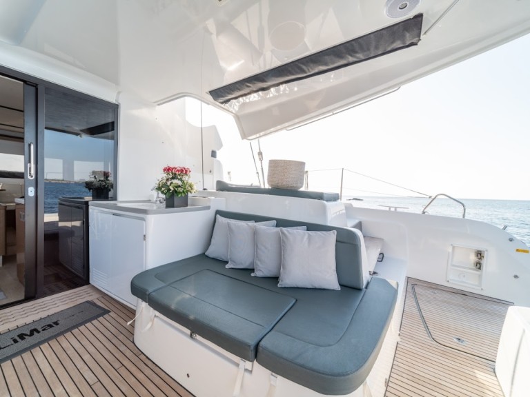 Hire Catamaran with or without skipper Lagoon Alimos