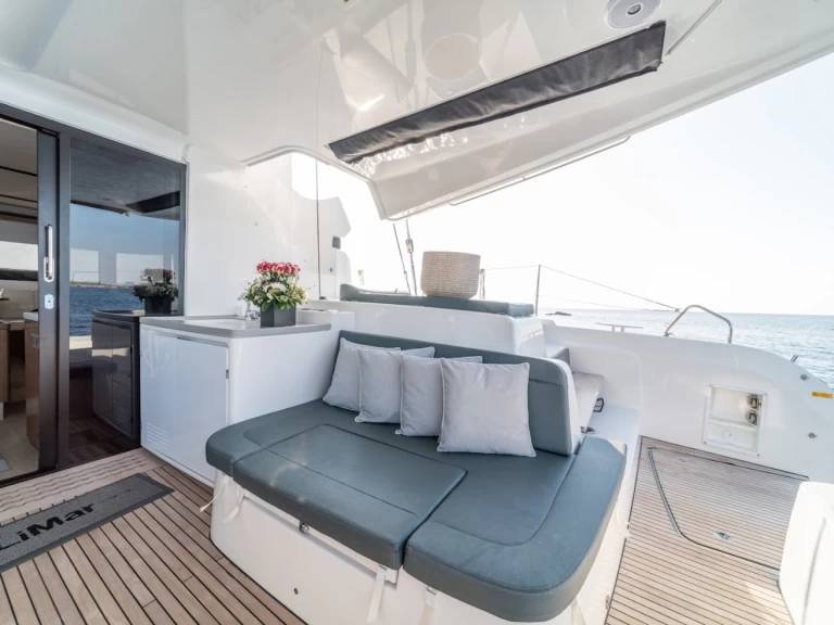 Hire Catamaran with or without skipper Lagoon Alimos