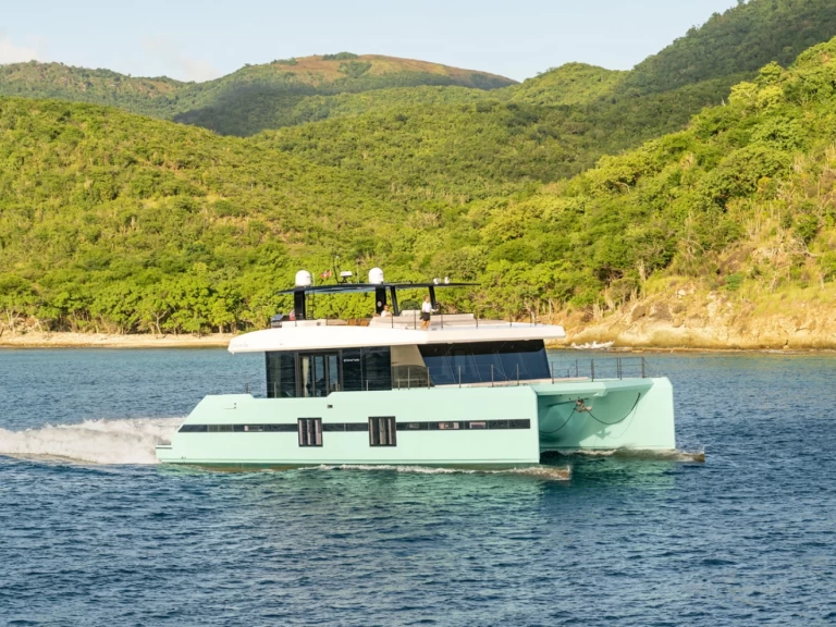 Sunreef Sunreef 70 charter bareboat or skippered in  Miami