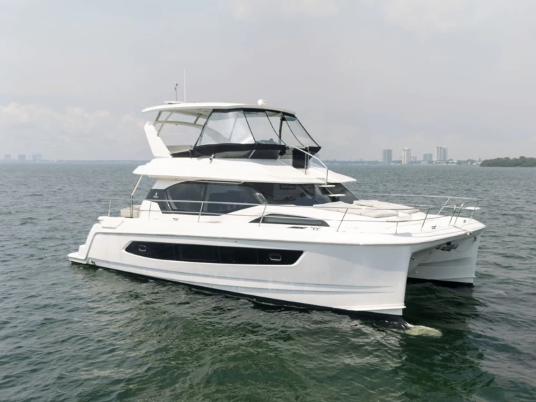 Yacht charter Nassau - Aquila Aquila 44 on SamBoat