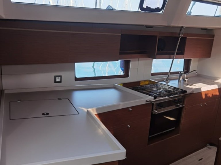 Sailboat hire in Préveza - Bénéteau Oceanis 46.1