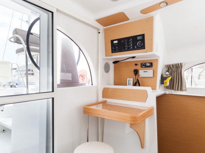 Hire Catamaran with or without skipper Lagoon Préveza