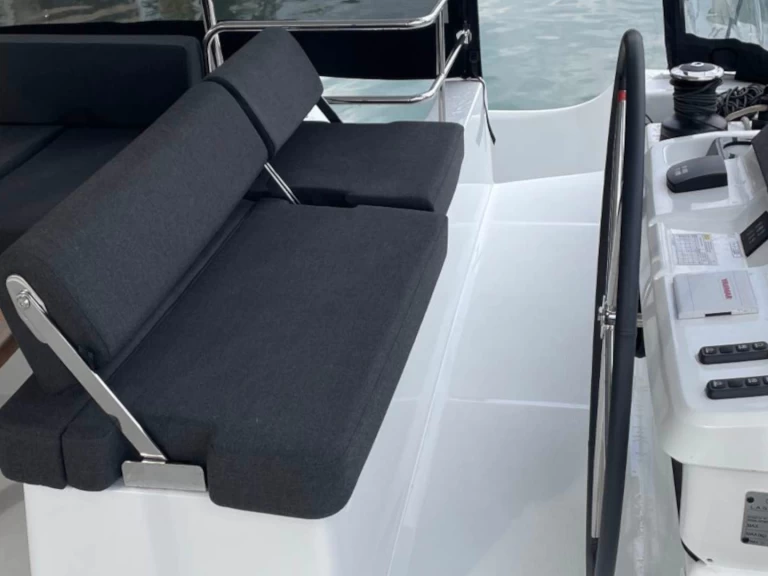 Yacht charter Alimos - Lagoon Lagoon 51 on SamBoat