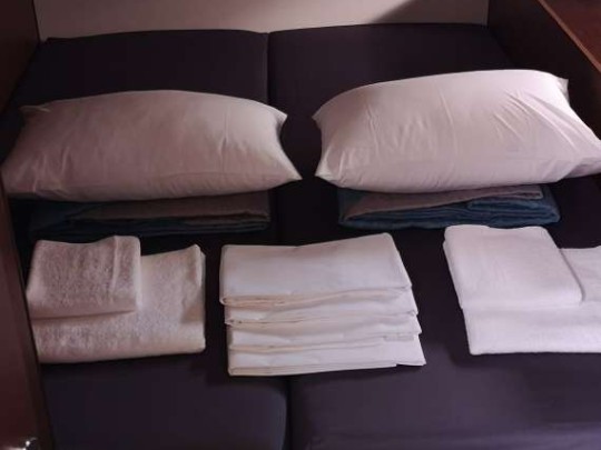 Bénéteau Oceanis 51.1 charter bareboat or skippered in  Préveza