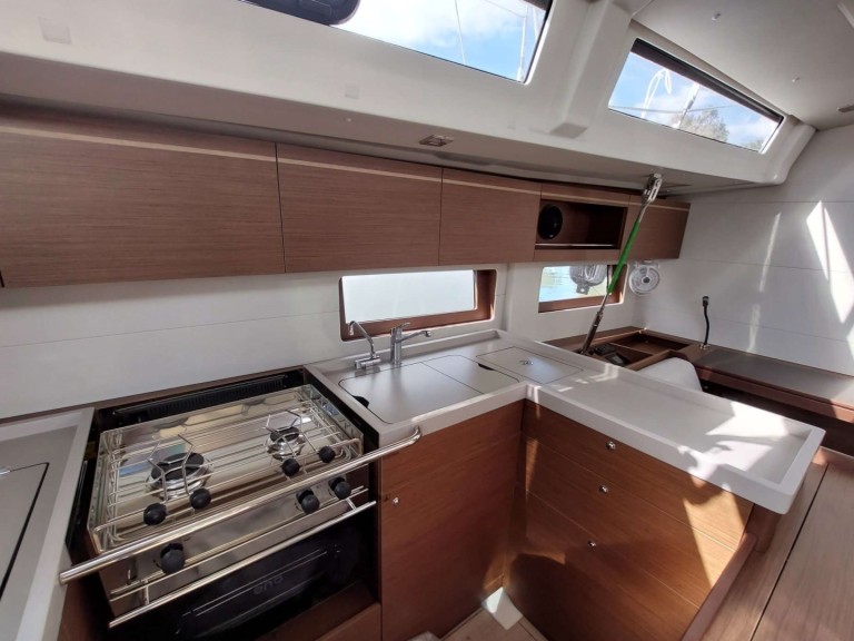 Yacht charter Préveza - Bénéteau Oceanis 51.1 on SamBoat