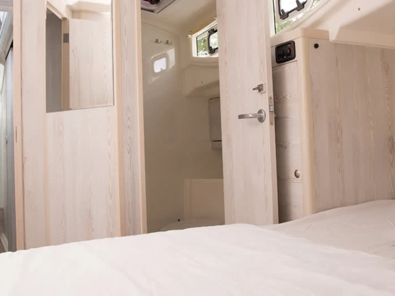 Yacht charter Smiths Falls - Le Boat Horizon 3 on SamBoat