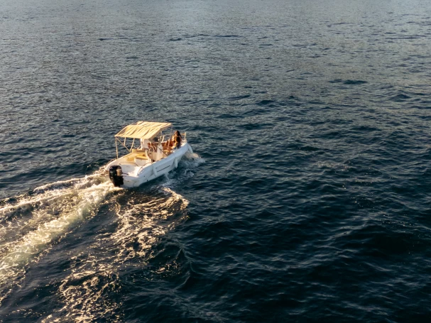 blumax 19 pro Blumax 19 Pro charter bareboat or skippered in  Taormina