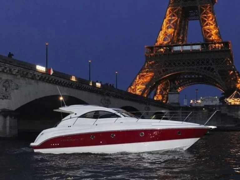 Charter a Bénéteau Monte Carlo 37 in Paris on Samboat