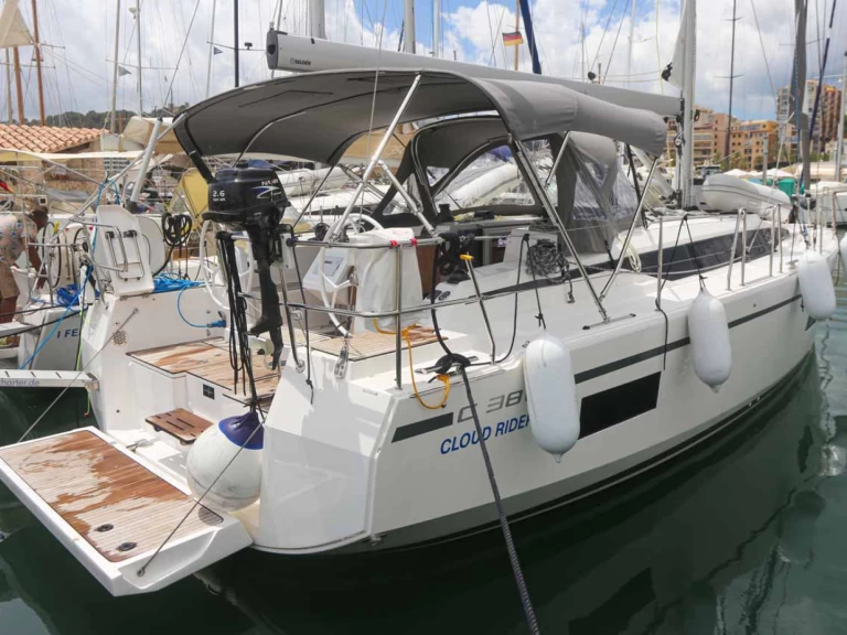 Bavaria Bavaria C38 charter bareboat or skippered in  Lefkáda