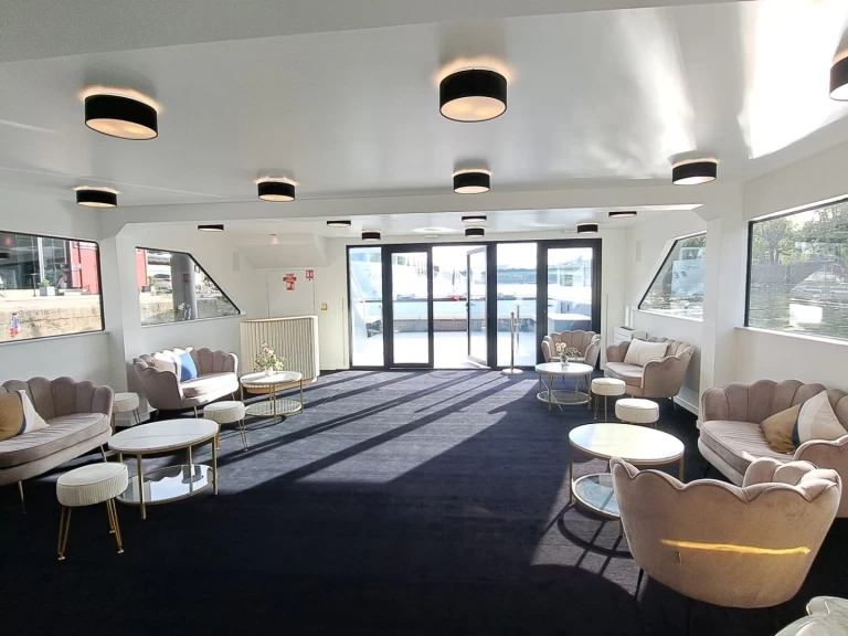 Yacht charter Paris - Paris Yacht Marina La Perle Noire on SamBoat