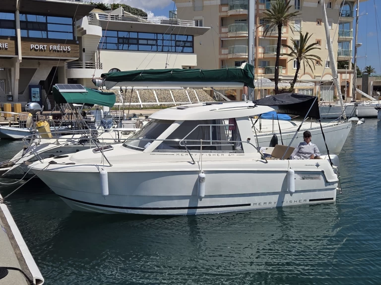 Charter a Jeanneau Merry Fisher 645 in Antibes on Samboat
