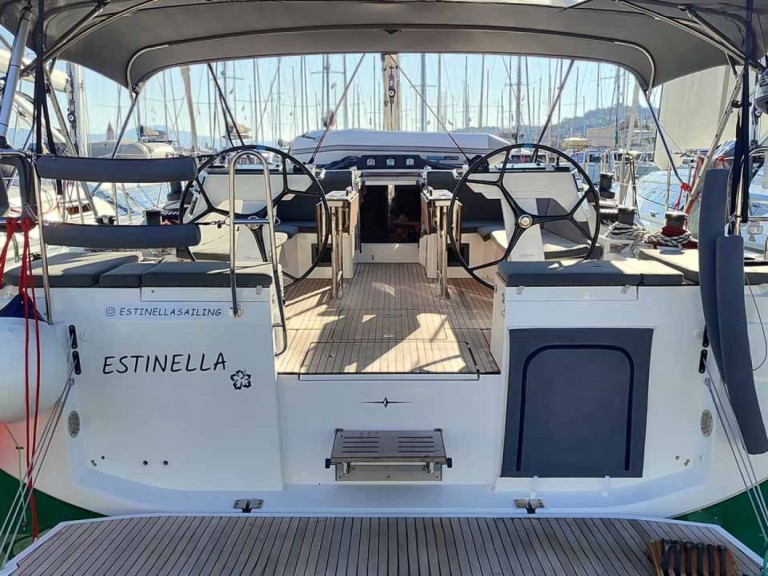 Hire Sailboat with or without skipper Bavaria Trogir