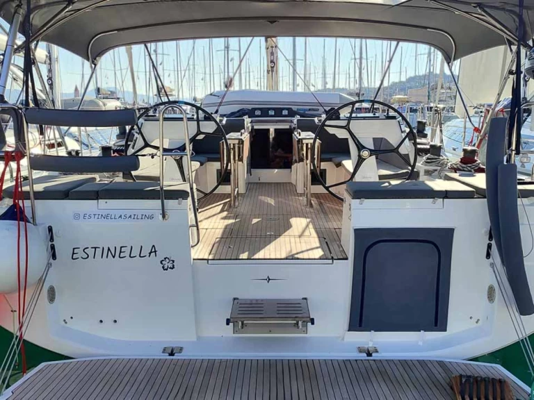 Hire Sailboat with or without skipper Bavaria Trogir