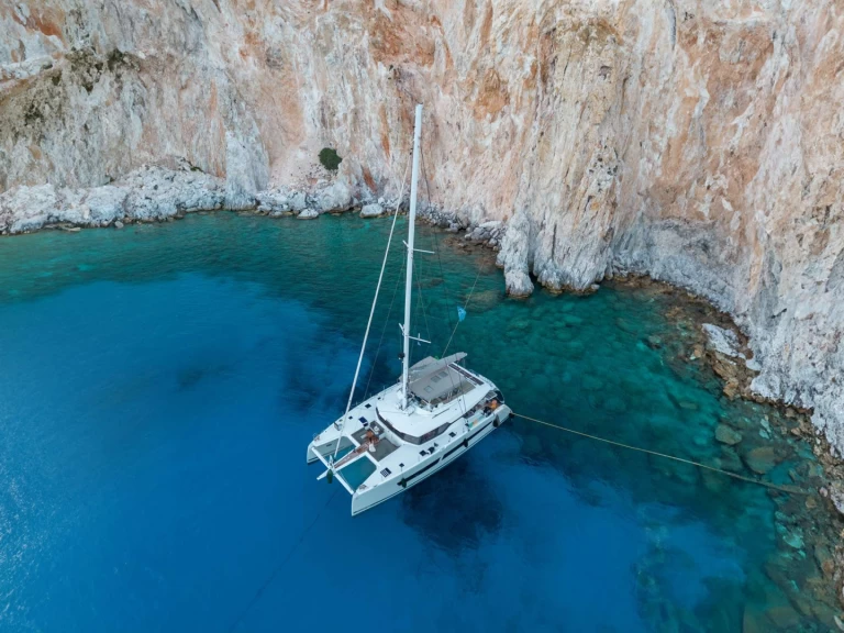 Luxury Yacht to hire Greece at the best price