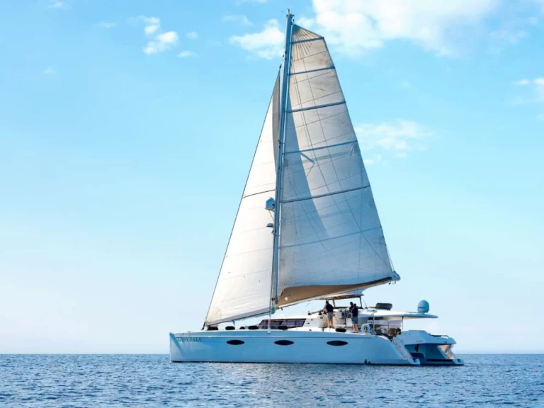 Charter a Fountaine Pajot ODYSSEA in British Virgin Islands (BVI) on Samboat