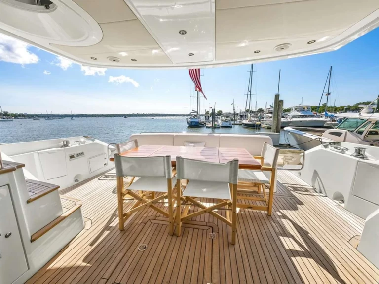 Hire a Sunseeker Guardian of the Sea Port Washington