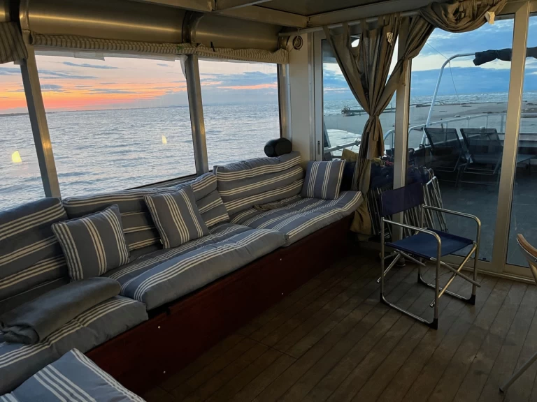 Canal boat hire in Cremona - NAVI 53 HB 16:50