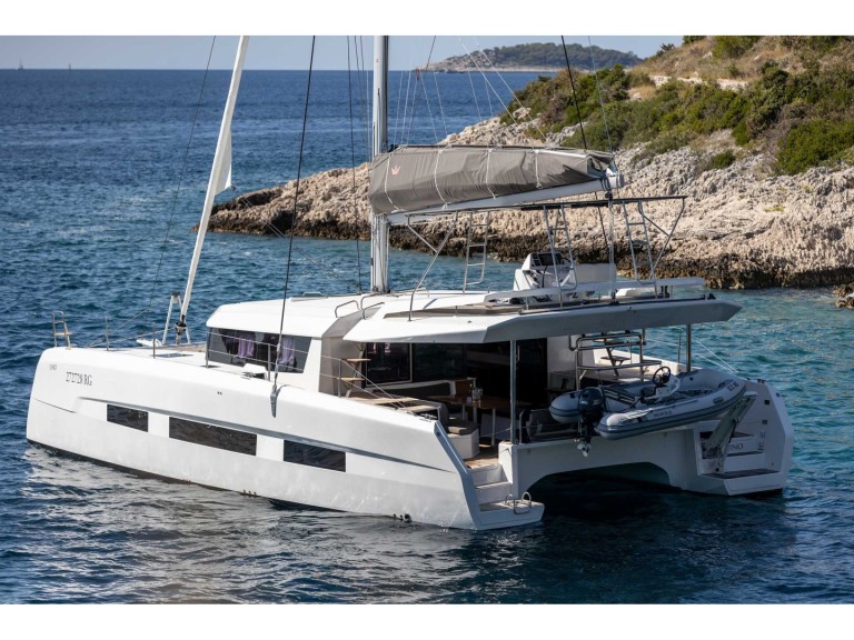 Catamaran to hire Sant Antoni de Portmany at the best price