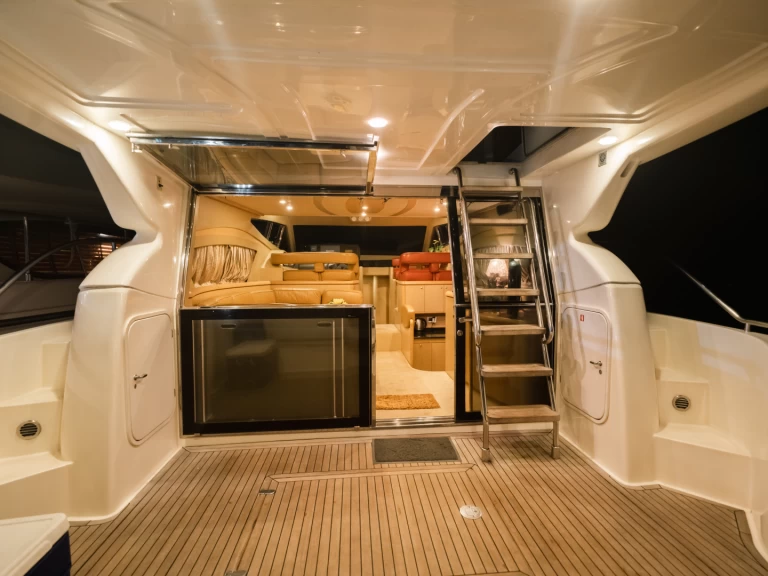 Hire Motorboat with or without skipper Ferretti Panjim