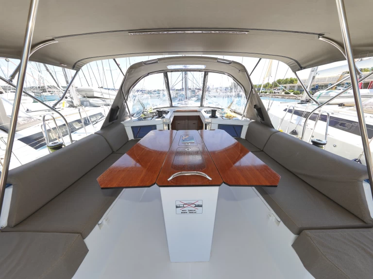 Hire a Dufour Dufour 44 Primošten