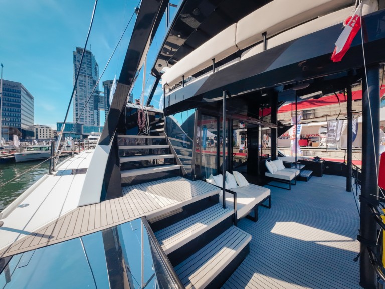 Hire Catamaran Wave Catamarans with a boat licence