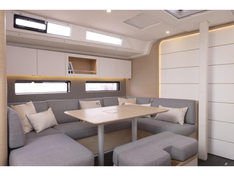 Yacht charter Piombino - Dufour Dufour 41 on SamBoat