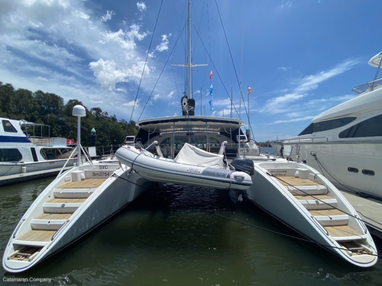 Catamaran hire in La Ciotat - Lagoon Lagoon 570