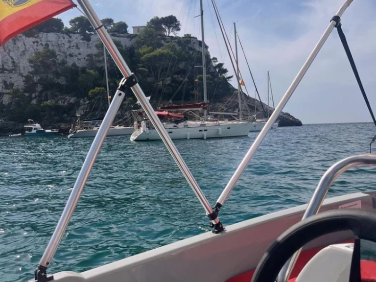 Charter a Compass 135 D in Cala Galdana on Samboat