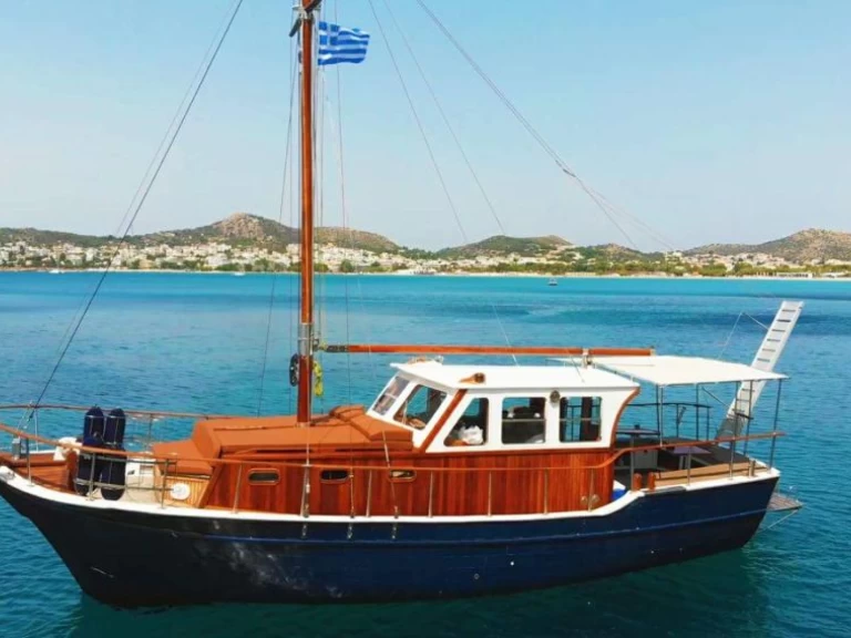 Sailboat hire in Athens - Custom Made Wooden greek