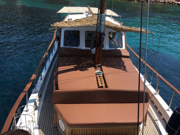 Charter a Custom Made Wooden greek in Athens on Samboat
