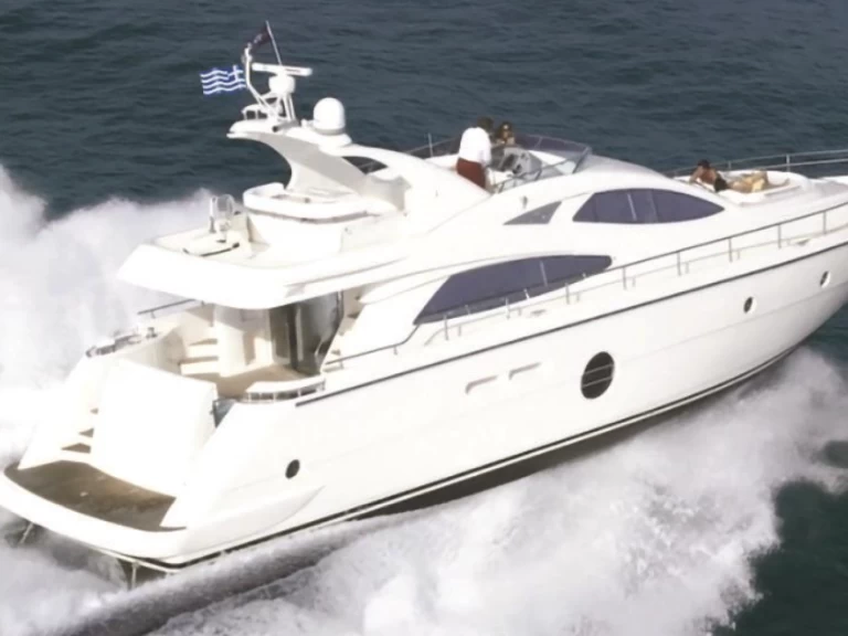 Charter a Aicon aicon 64 in Órmos Bay on Samboat