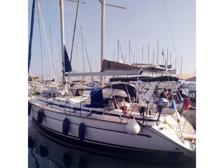 Sailboat to hire Lefkáda at the best price