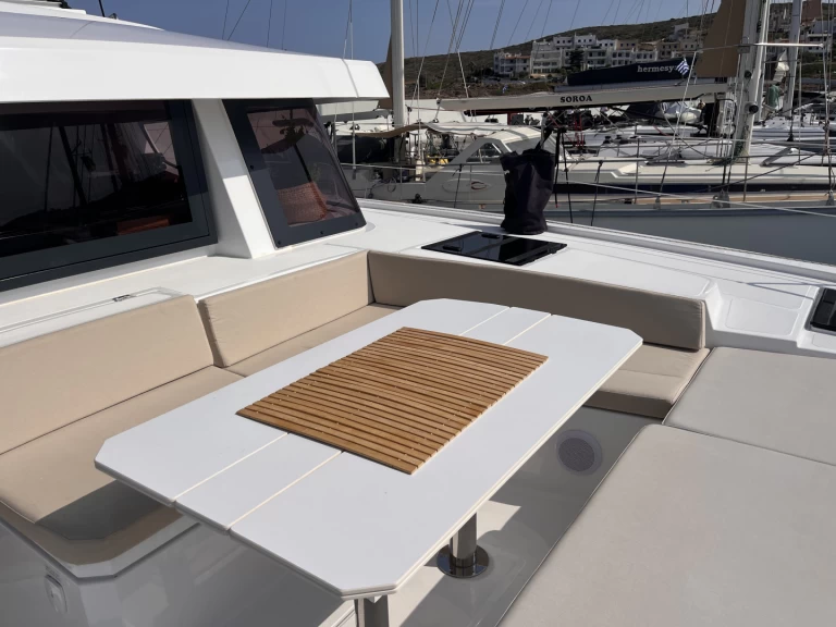 Hire Catamaran Bali with a boat licence