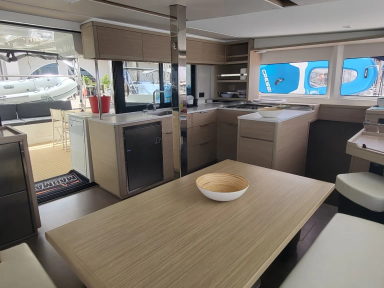 Charter a Lagoon Lagoon 46 in Golfo Aranci on Samboat