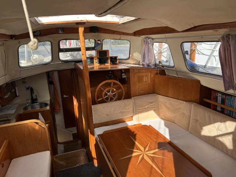 Charter a seastream seastream 34 in Flensburg on Samboat