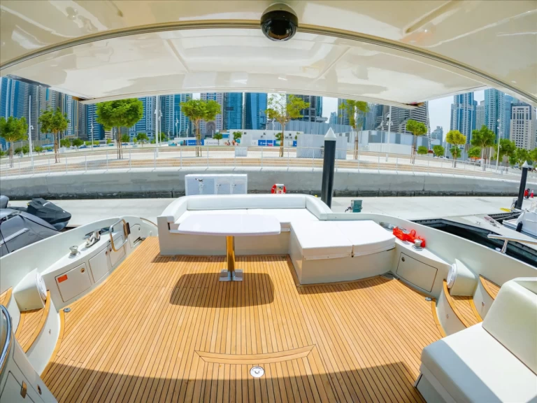 Yacht charter Dubaï harbour - Custom Made Custom made on SamBoat