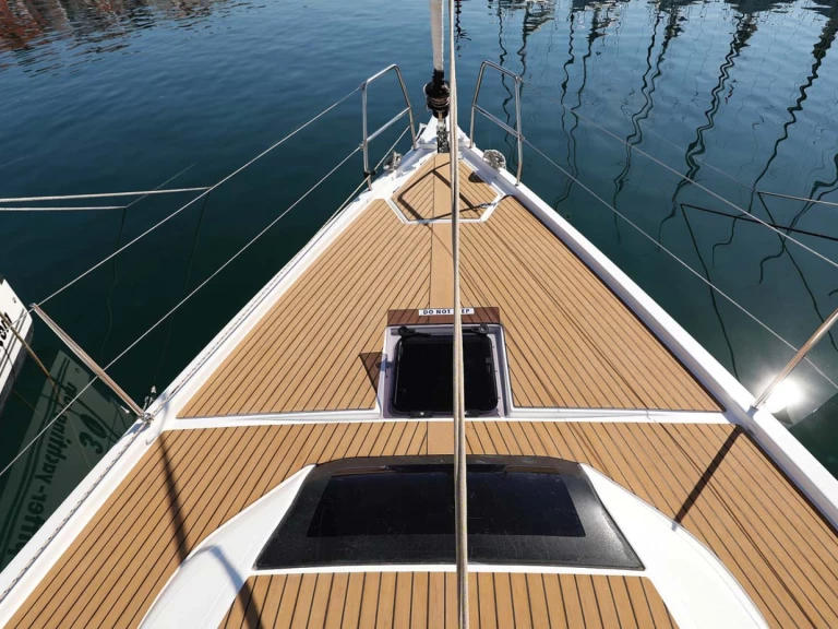 Sailboat to hire Murter-Kornati at the best price