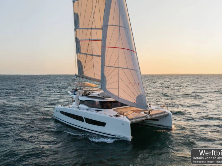 Catamaran to hire Can Pastilla at the best price
