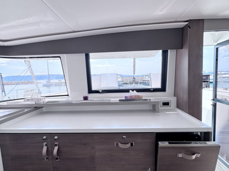 Catamaran hire in Novi Vinodolski - Bali Catamarans Bali 4.6