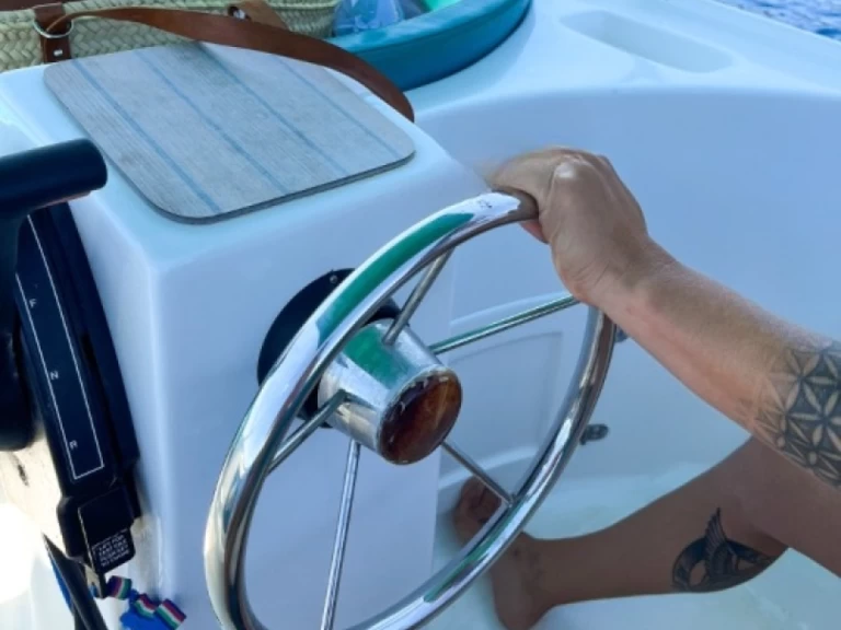 Charter a Marion 500 classic in Port d'Addaia (Port) on Samboat