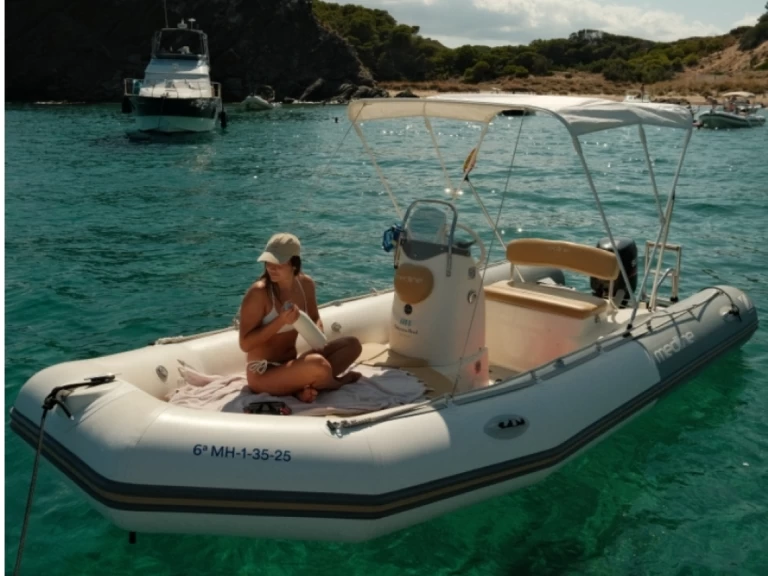 Hire RIB with or without skipper Zodiac Port d'Addaia (City)