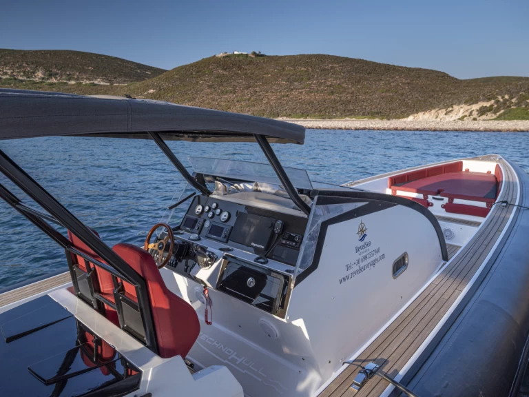 Charter a Technohull Omega 41 in Patmos on Samboat
