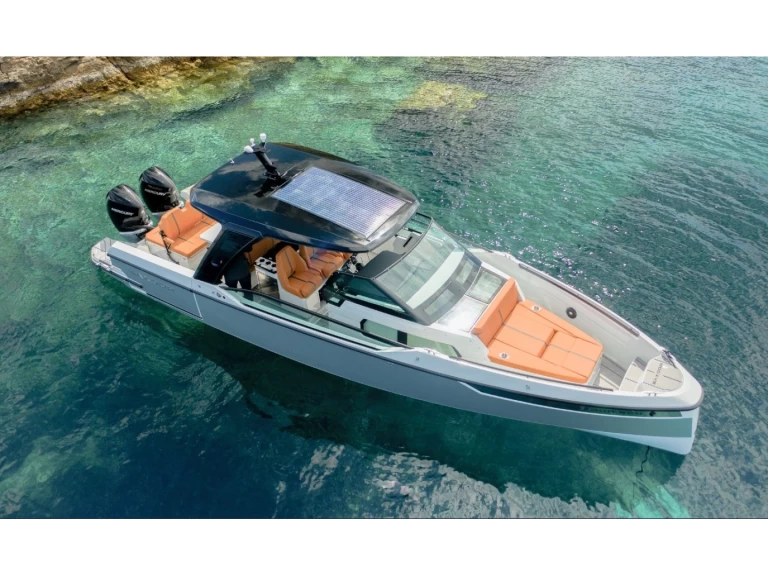 Motorboat hire in Cannes - Saxdor Saxdor 320 GT