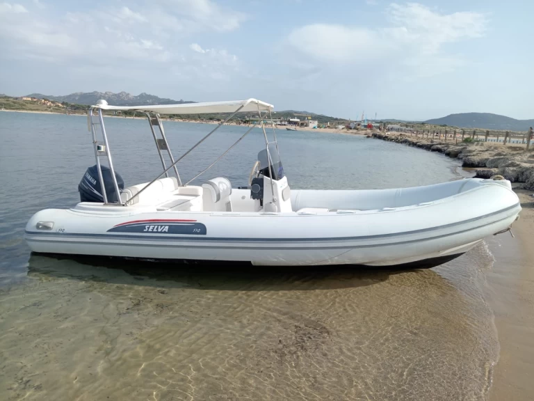 RIB hire in Palau - Predator 570