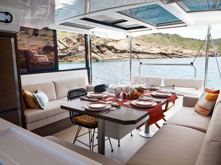 Hire a Bali Bali Catspace Voile Palma de Mallorca