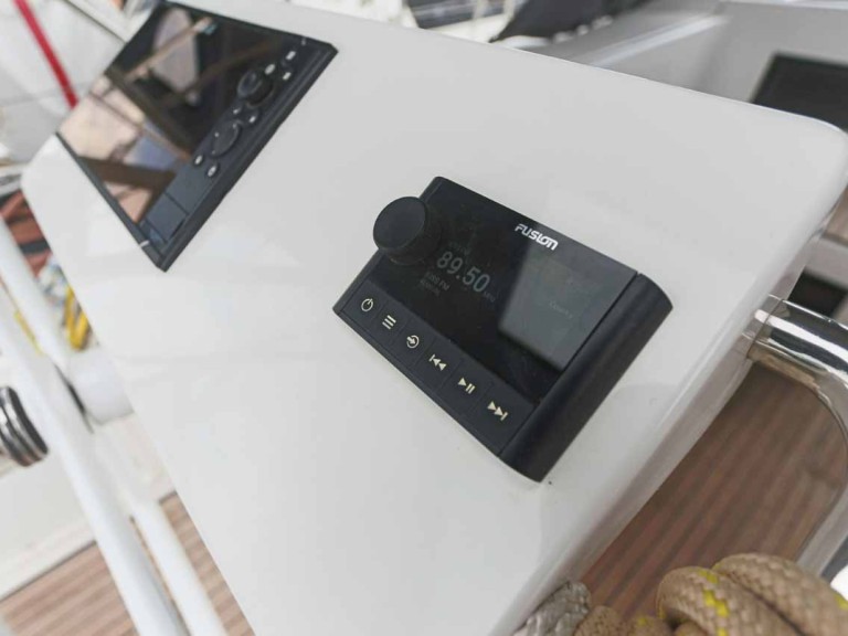 Yacht hire Gouvia cheap Bavaria C45