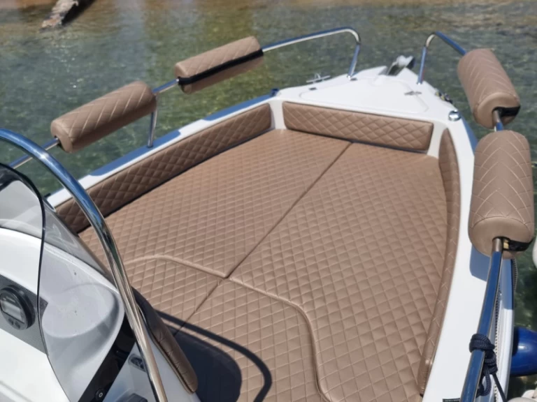 Hire a Karel F17 Agios Nikolaos