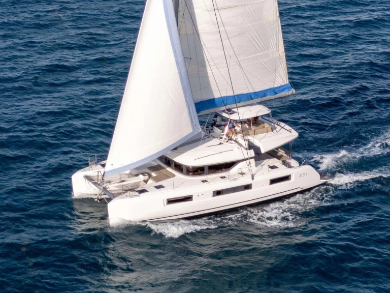 Yacht hire Belize cheap BELLISSIMA