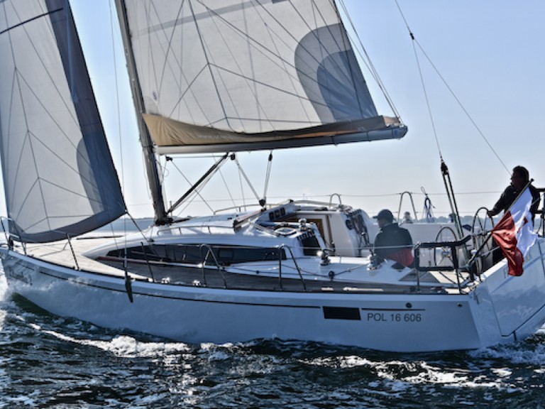 Charter a Scandinavia Yachts Scandinavia 35 in Biograd na Moru on Samboat